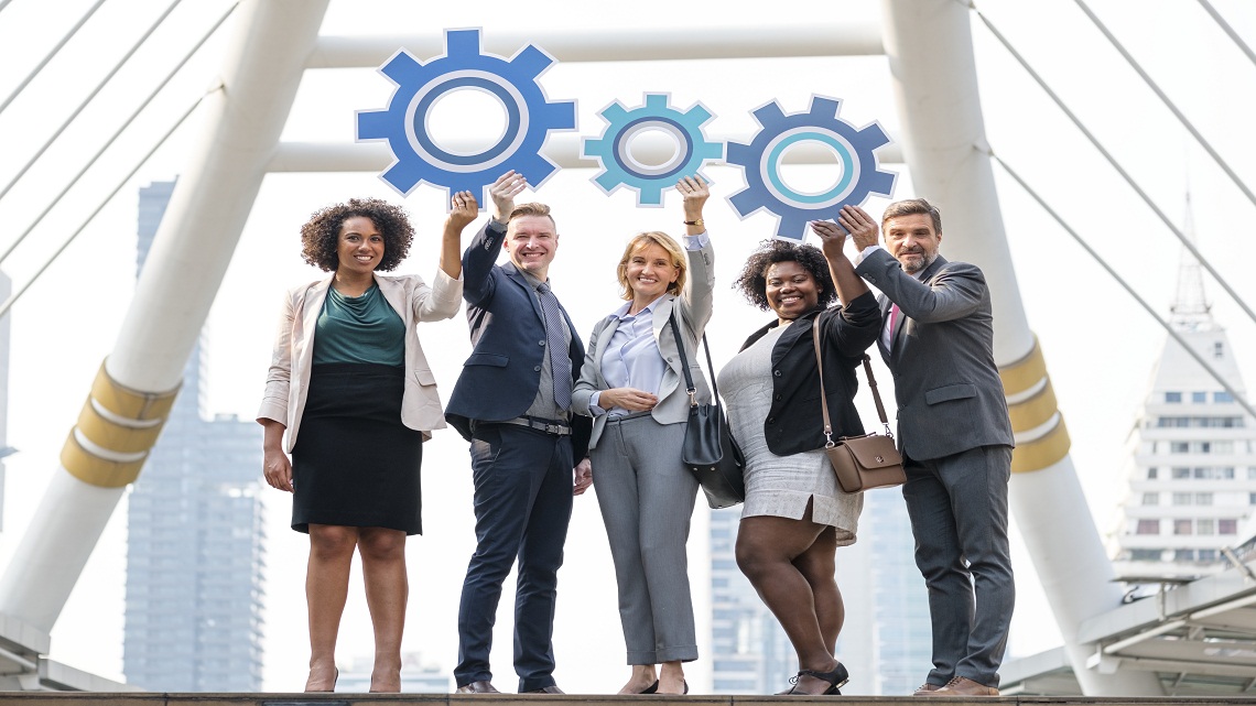 Leading-and-Managing-People - Apac Entrepreneur